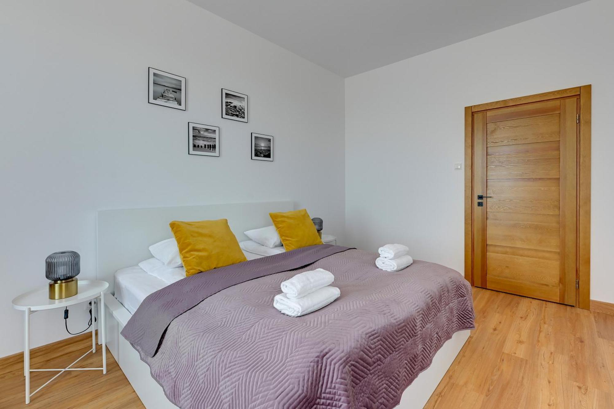 Blue Mandarin Riverside Premium Sauna & Gym Gdansk Room photo